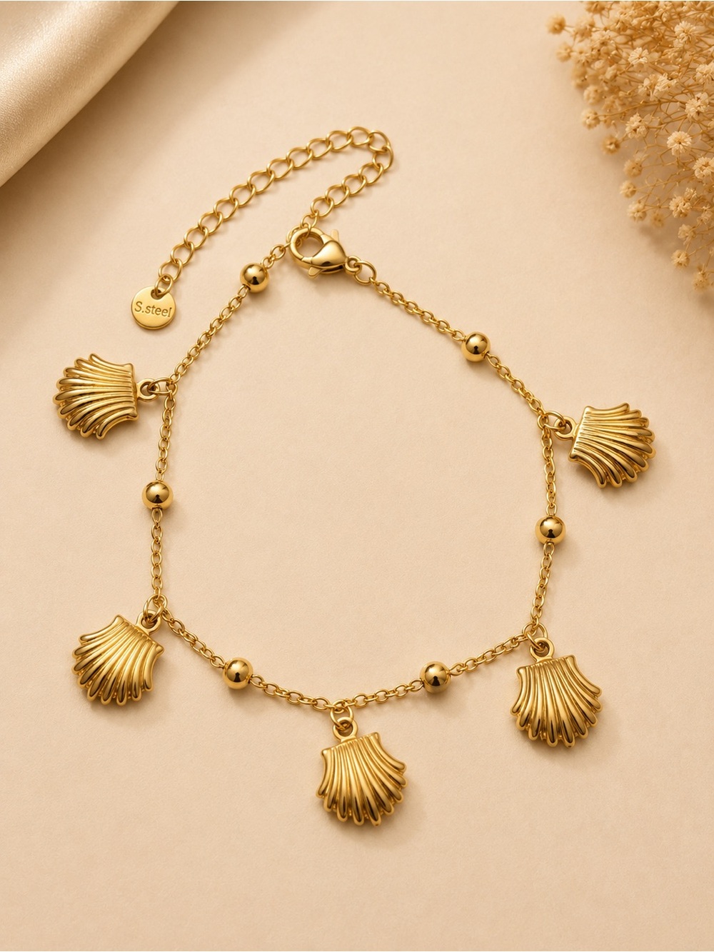 18k Gold Plated- Stainless Steel Shell Charm bracelet